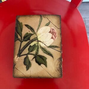 SID DICKENS Retired 2004 T-116 Peony